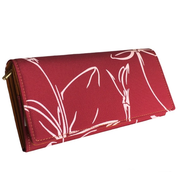 Sig Zane Handbags - Sig Zane Hawaii Burgundy Wallet in Maile Print Luxury Leather